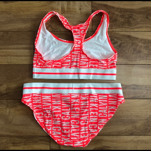 NWOT Calvin Klein Orange Bralette & Panty Set - Picture 3 of 5